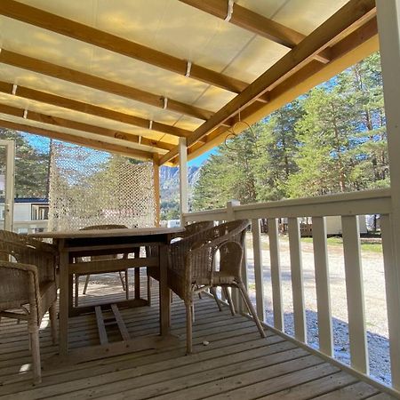 Mobilhome Comfort A La Montagne Saint-Auban  المظهر الخارجي الصورة